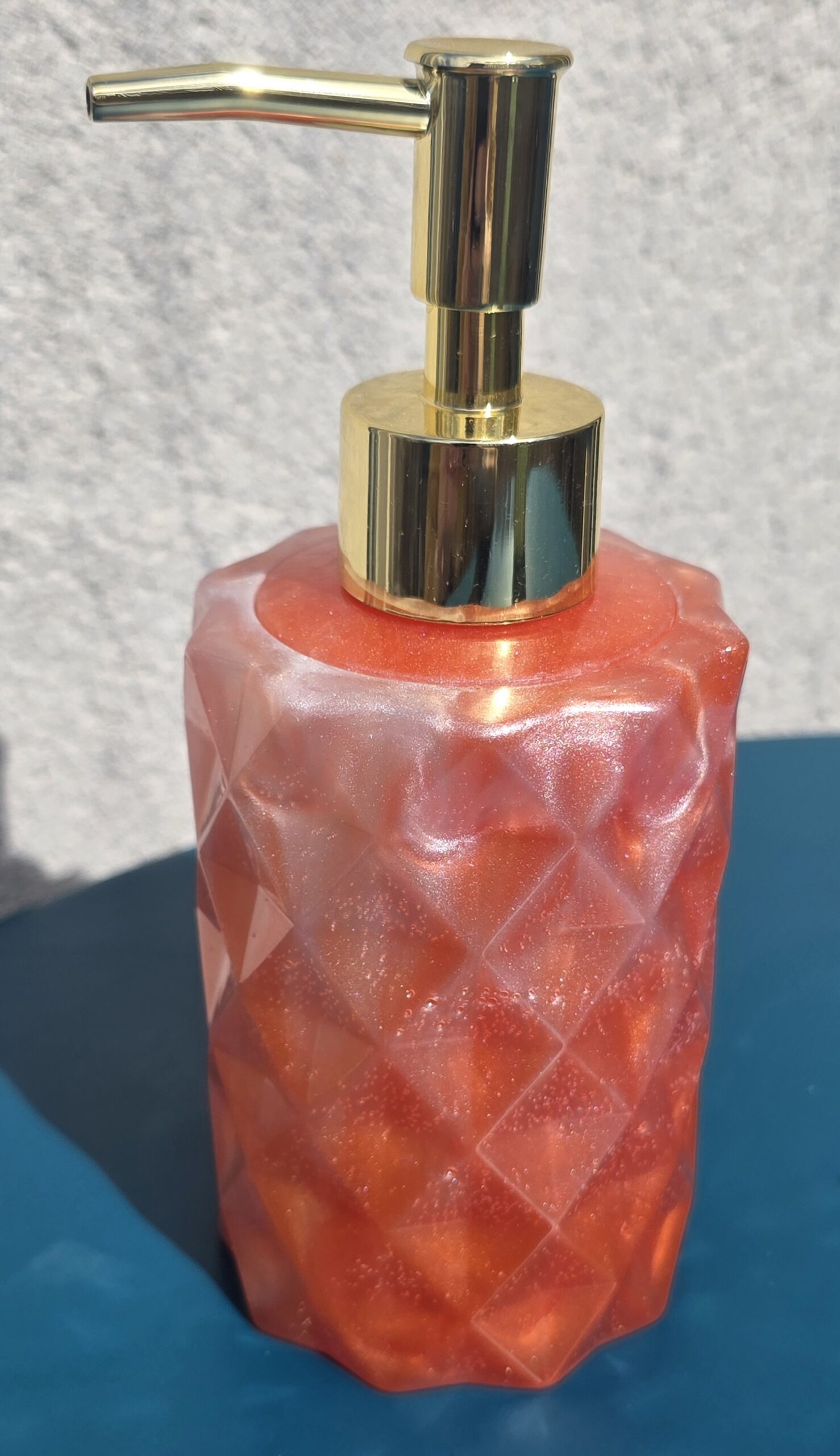 Distributeur de savon rond – Image 3
