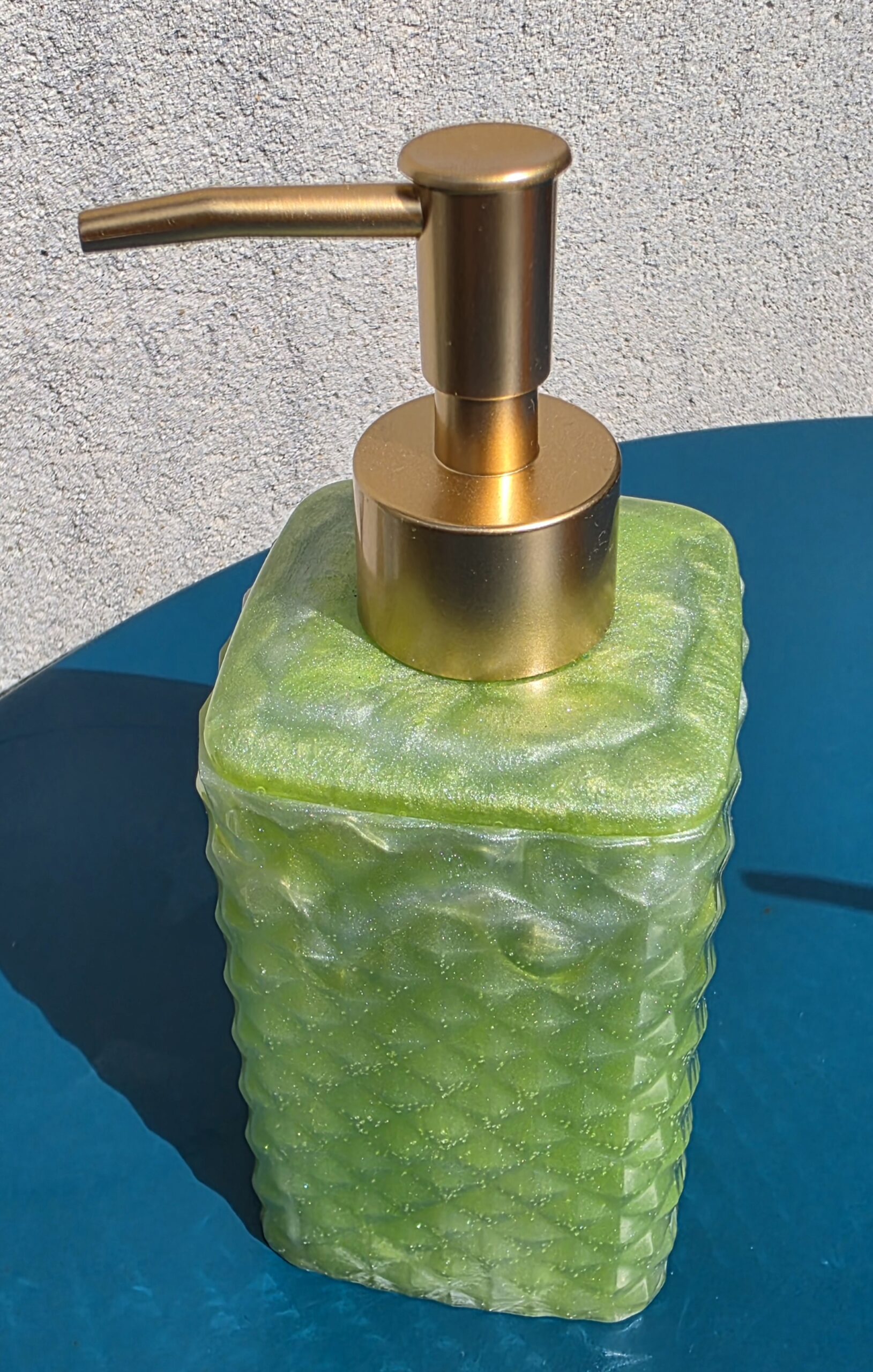 Distributeur de savon vert nacré – Image 2